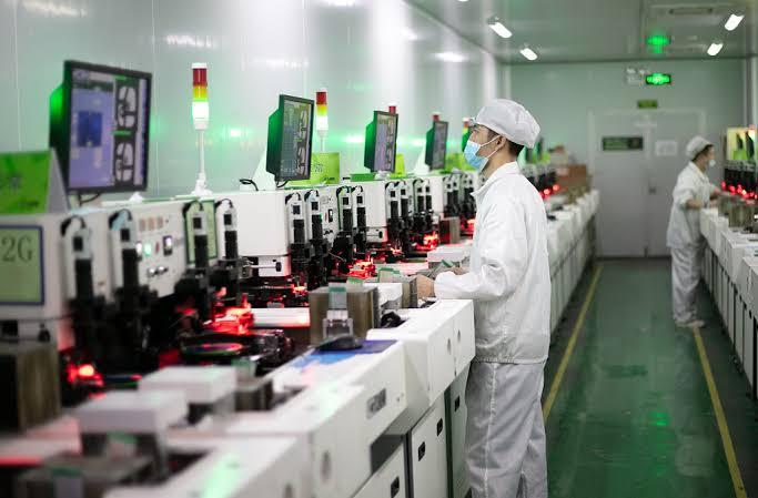 Çin Nasıl Dünyanın Laboratuvarı Oldu? Küresel Teknoloji Yarışının Yeni Lideri