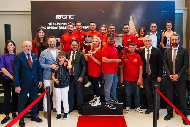 Sanayide ustalığı görünür kılıyor